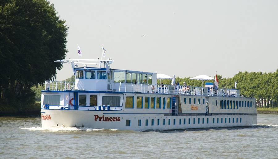 Gate 1 Cruises 2024 Dorie Geralda